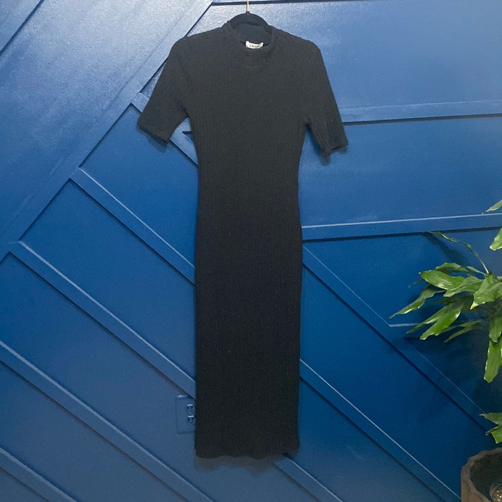 Black fall midi dress